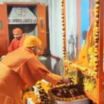गोरखपुर: CM योगी ने गोरखनाथ मंदिर में की पूजा, हवन के साथ महाष्टमी अनुष्ठान पूर्ण 9 yogi 2