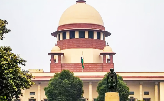 सरकारें सभी निजी संपत्तियों को नहीं ले सकती कब्जे में : SC