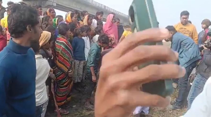 मुजफ्फरपुर में मां और तीन मासूम बच्चों की नृशंस हत्या, नदी किनारे बंधे मिले शव