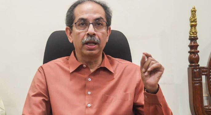 महाराष्ट्र नगर निगम चुनाव : वोटिंग के बीच उद्धव ठाकरे का BJP और चुनाव आयोग पर बड़ा हमला