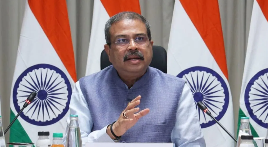 धर्मेंद्र प्रधान ने शिक्षा मंत्री पद से इस्तीफा देने की घोषणा