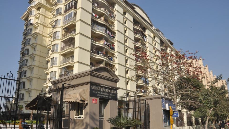 गाजियाबाद की हाईराइज सोसायटी की लिफ्ट में शख्स ने किया पेशाब, CCTV वीडियो वायरल 2 गाजियाबाद की हाईराइज सोसायटी की लिफ्ट में शख्स ने किया पेशाब, CCTV वीडियो वायरल