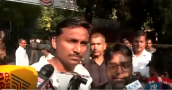 जंतर-मंतर प्रदर्शन: CJP के सौरव दास और आशुतोष रांका तिहाड़ जेल भेजे गए, 5 दिन की न्यायिक हिरासत 2 जंतर-मंतर प्रदर्शन: CJP के सौरव दास और आशुतोष रांका तिहाड़ जेल भेजे गए, 5 दिन की न्यायिक हिरासत