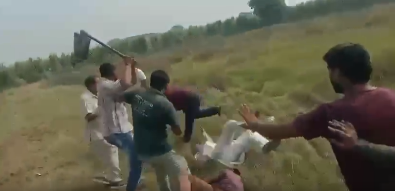 गाजियाबाद: जमीन पर कब्जे को लेकर खूनी संघर्ष, युवक पर फावड़े से हमला; भाई-भाभी भी घायल 1 भोजपुर के दौसा बंजारपुर गांव में जमीन विवाद के दौरान मारपीट की घटना