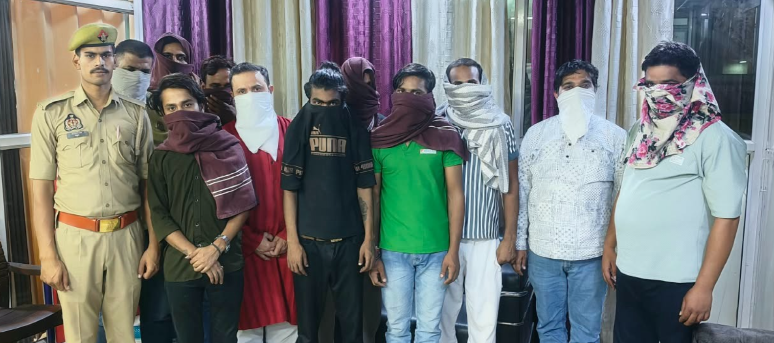 गाजियाबाद स्पा सेंटर छापेमारी