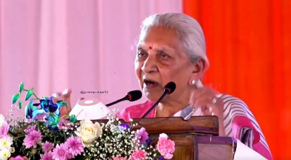 गर्लफ्रेंड बनाना गलत नहीं, लेकिन जिम्मेदारी भी निभाएं: आनंदीबेन पटेल 1 उत्तर प्रदेश की राज्यपाल आनंदीबेन पटेल